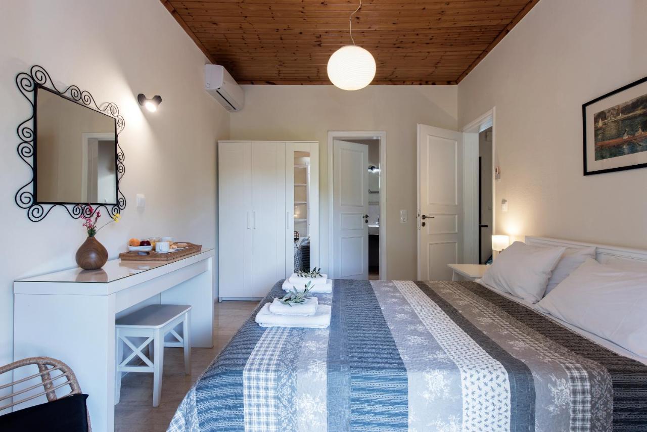 Villa Apleton Kassiopi Ngoại thất bức ảnh