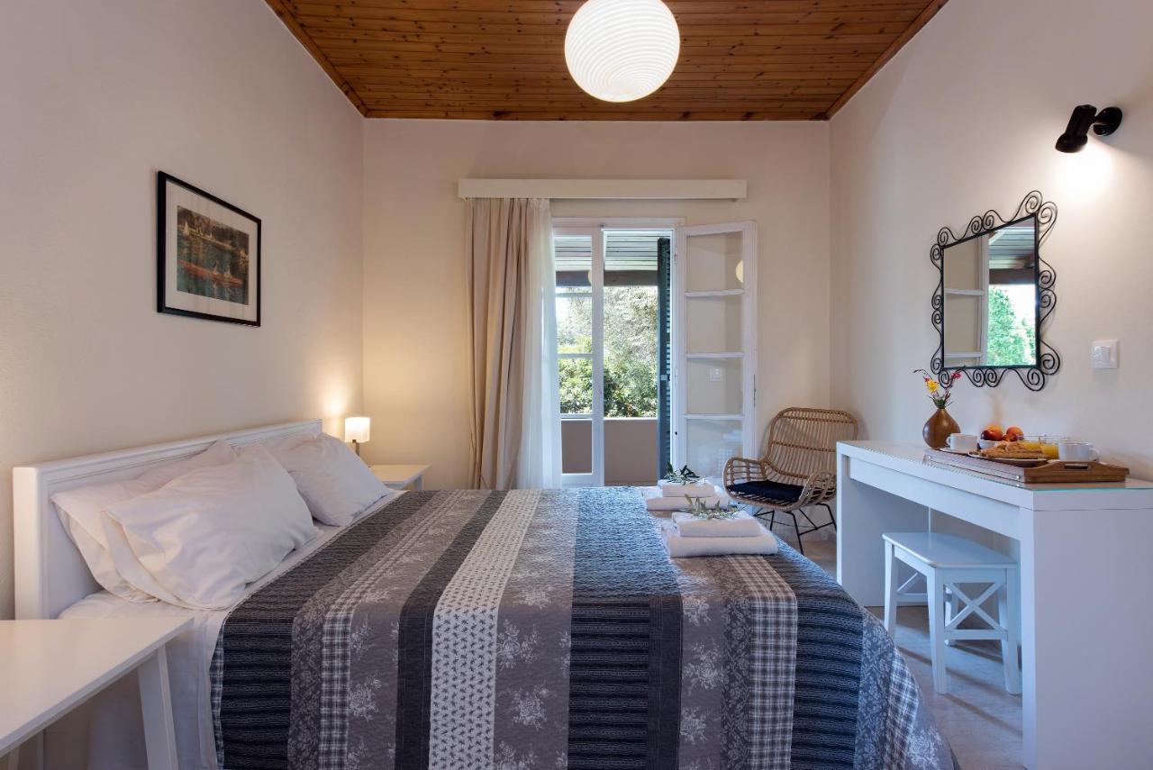 Villa Apleton Kassiopi Ngoại thất bức ảnh