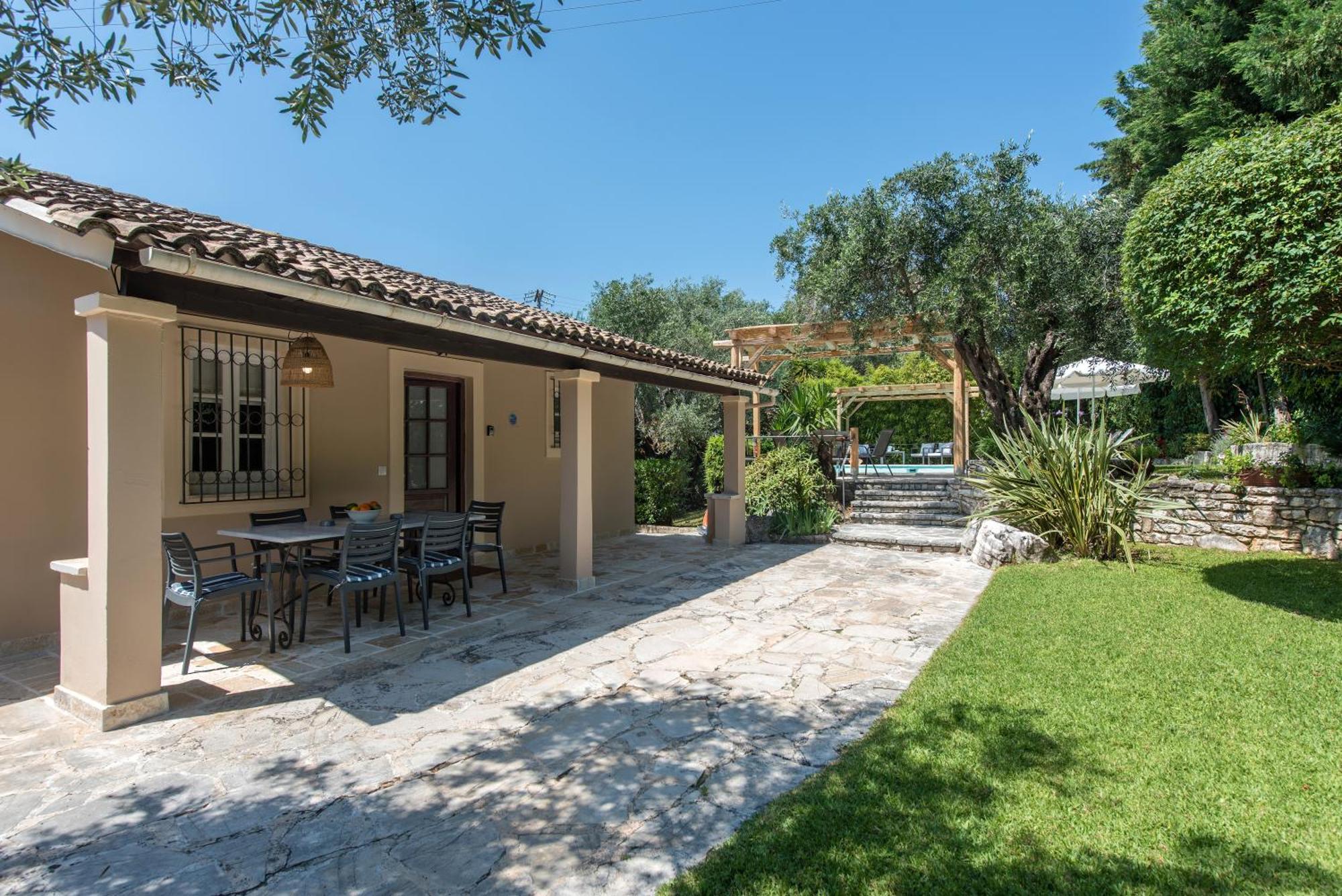 Villa Apleton Kassiopi Ngoại thất bức ảnh