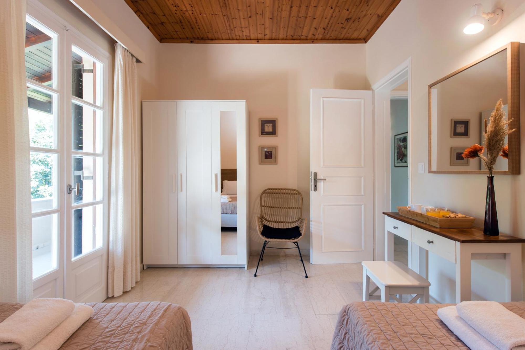Villa Apleton Kassiopi Ngoại thất bức ảnh