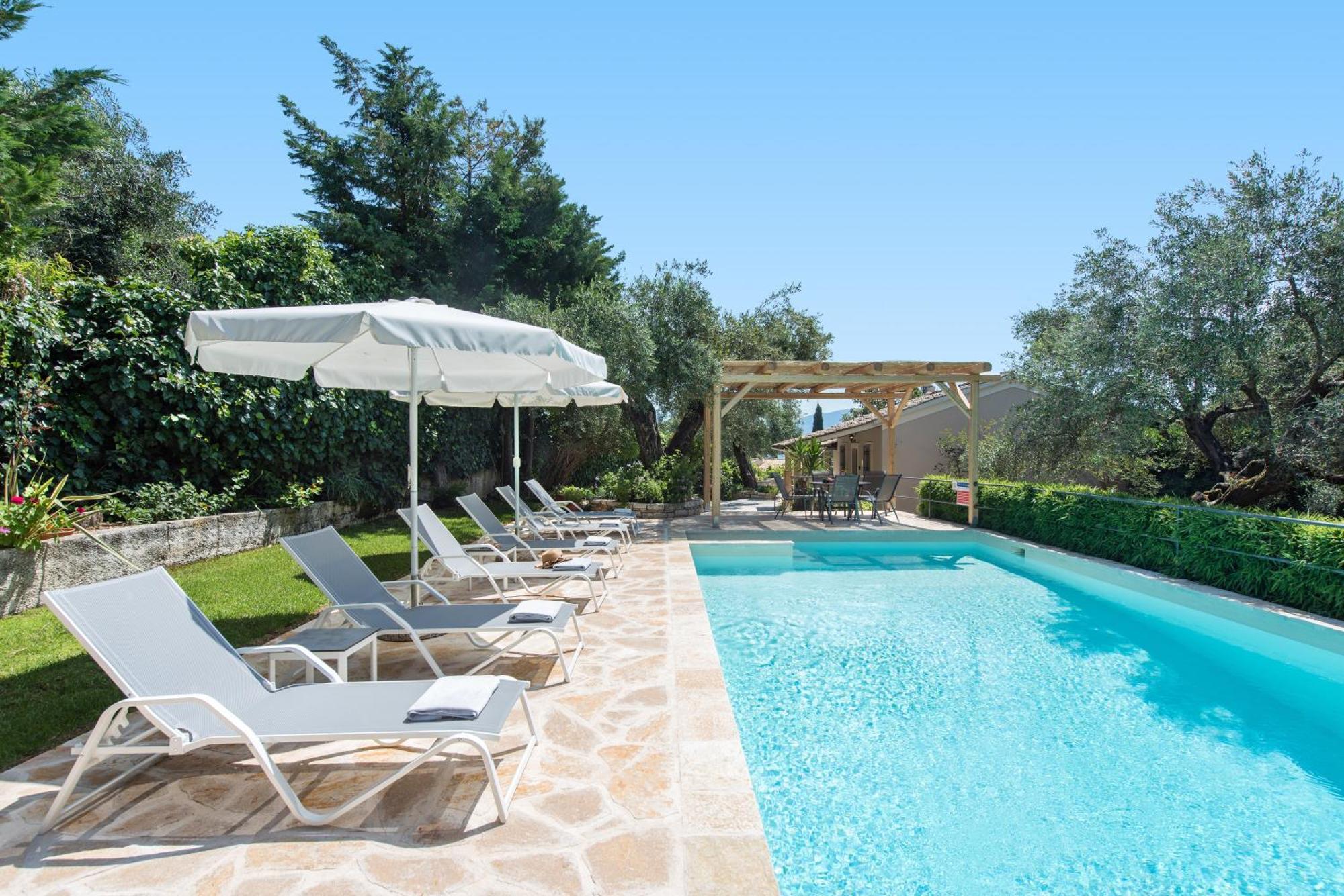 Villa Apleton Kassiopi Ngoại thất bức ảnh
