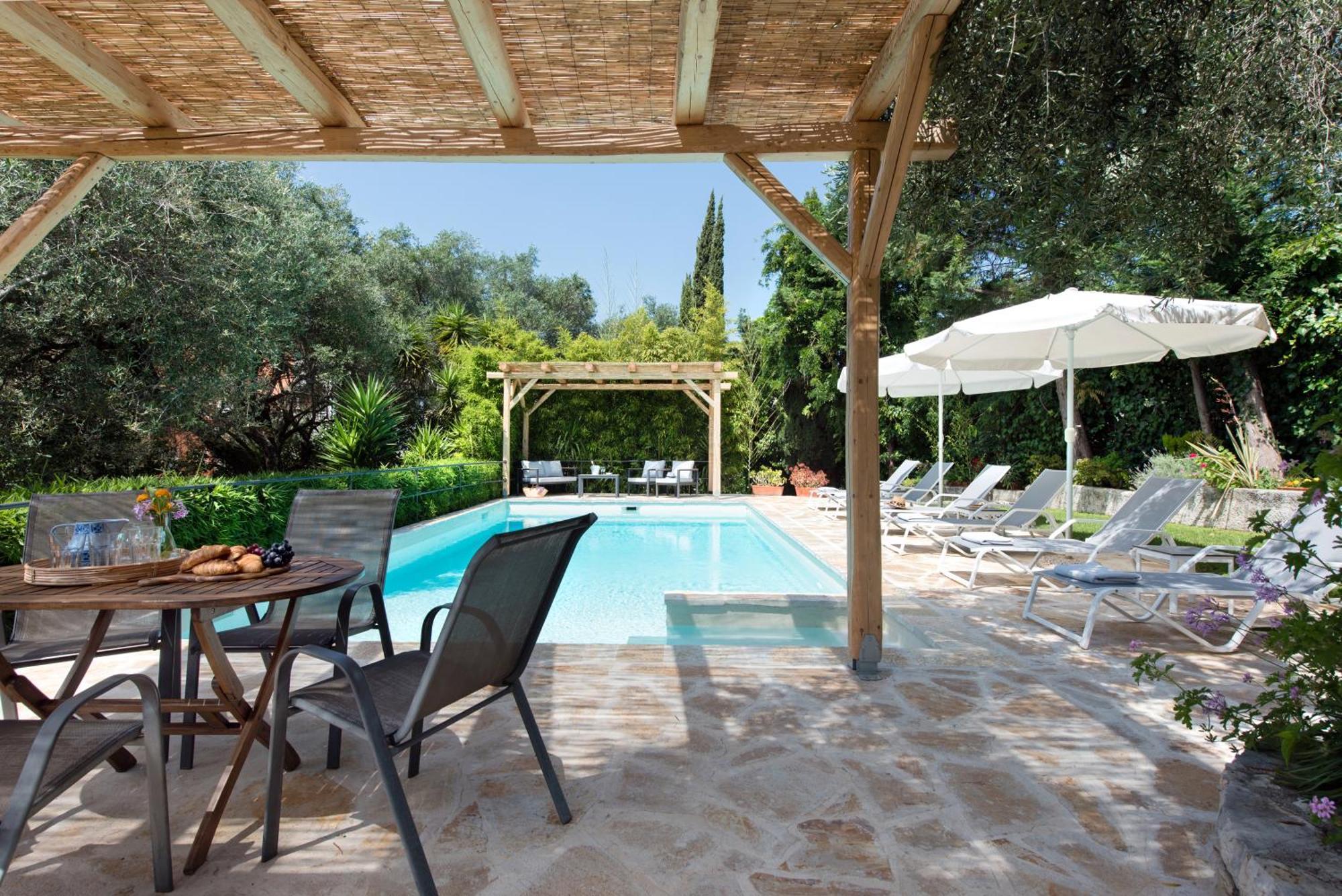 Villa Apleton Kassiopi Ngoại thất bức ảnh