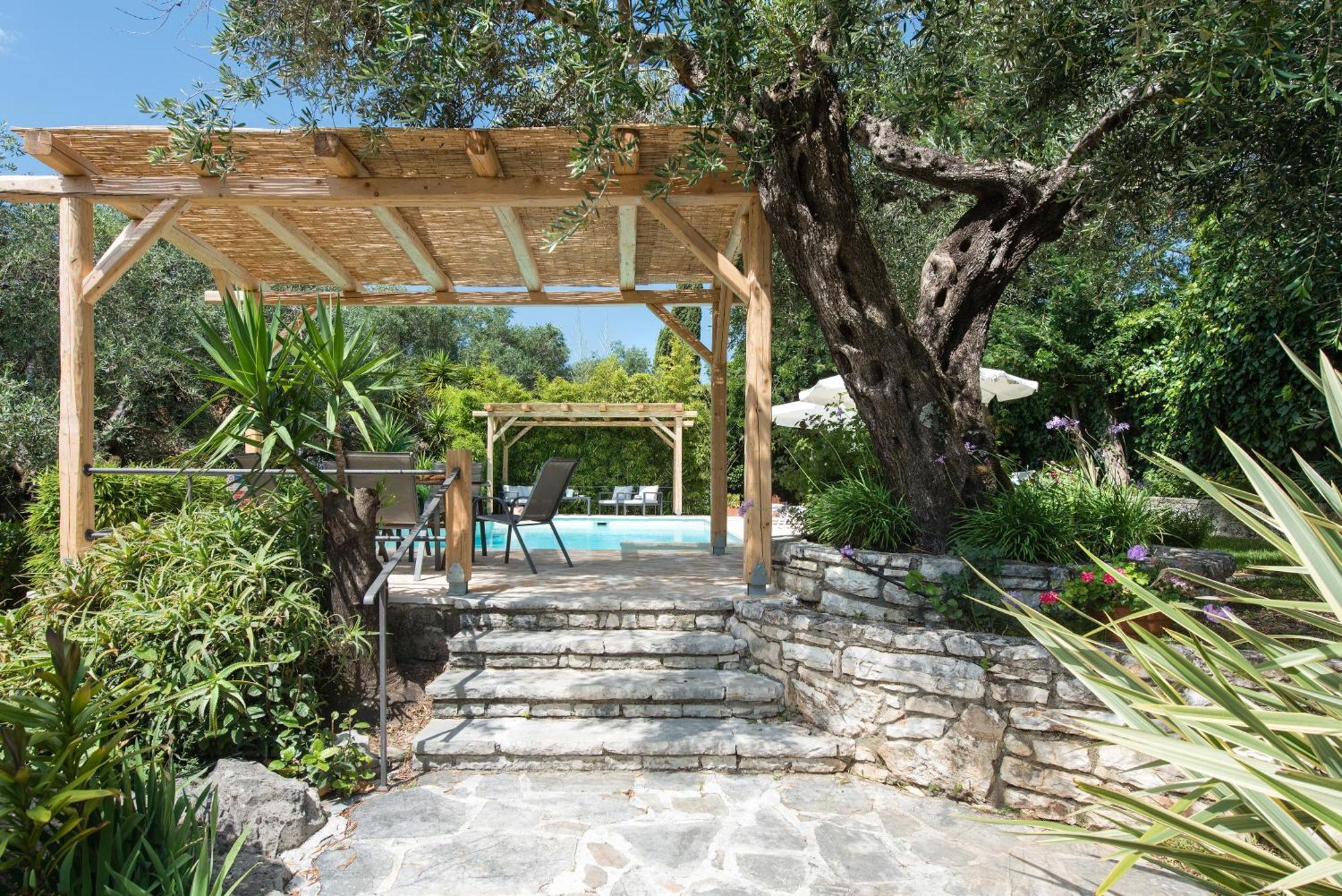 Villa Apleton Kassiopi Ngoại thất bức ảnh