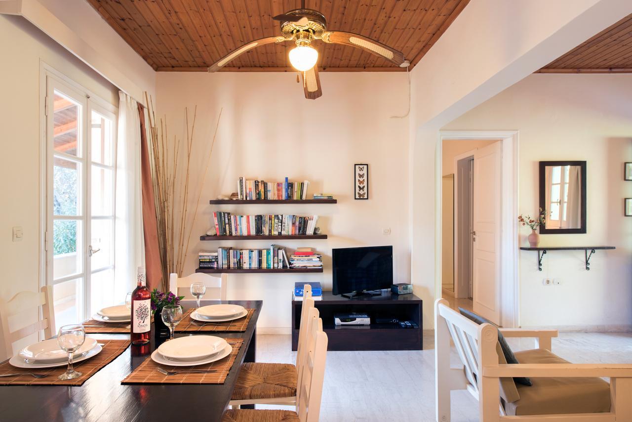 Villa Apleton Kassiopi Ngoại thất bức ảnh
